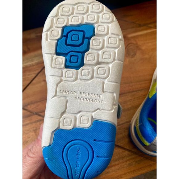 Stride Rite Memory Foam Kids Athletic Sneakers Mesh Breathable Running Shoes - Picture 6 of 9